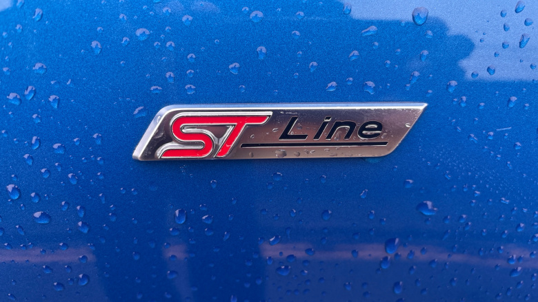 Ford Focus 1.0 EcoBoost Hybrid mHEV 155 ST-Line 5dr Auto Petrol Hatchback